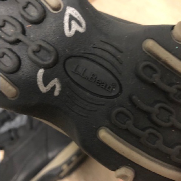 L. L. Bean childs size 12 rain or snow boots - Picture 6 of 8